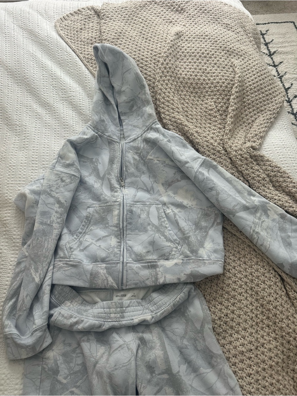 Hollister Light Blue Camo Leaf Hoodie and Pants